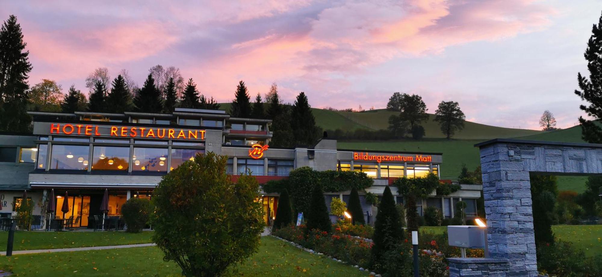 Hotel&Bildungszentrum Matt Schwarzenberg Exterior foto
